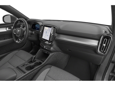 2024 Volvo XC40 B5 Core