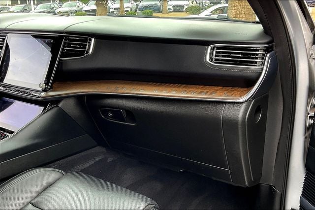 2024 Jeep Grand Wagoneer L Base