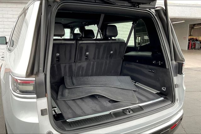 2024 Jeep Grand Wagoneer L Base