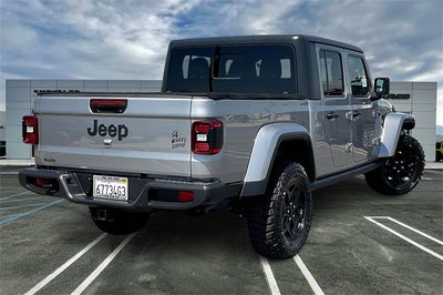 2021 Jeep Gladiator Willys