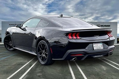 2025 Ford Mustang EcoBoost
