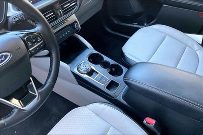 2025 Ford Escape Plug-In Hybrid Base
