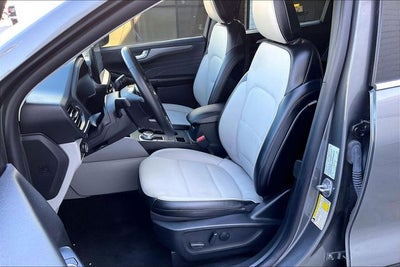 2025 Ford Escape Plug-In Hybrid Base
