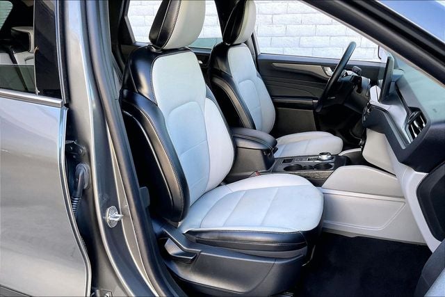 2025 Ford Escape Plug-In Hybrid Base