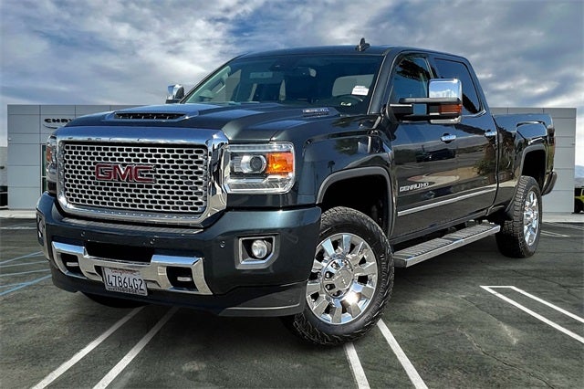 2017 GMC Sierra 2500HD Denali
