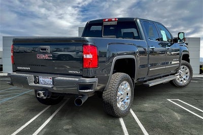 2017 GMC Sierra 2500HD Denali