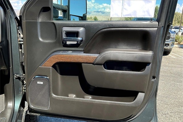 2017 GMC Sierra 2500HD Denali