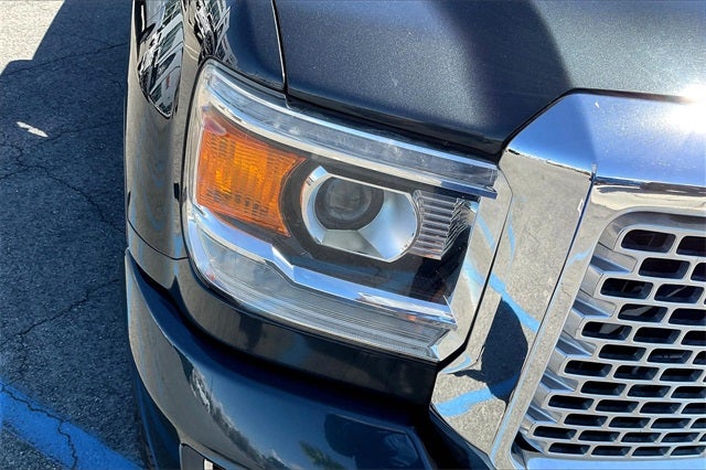 2017 GMC Sierra 2500HD Denali