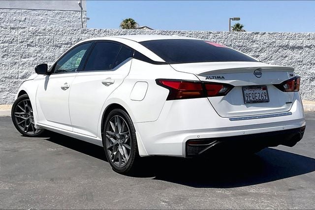 2023 Nissan Altima 2.0 SR