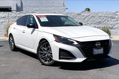 2023 Nissan Altima 2.0 SR