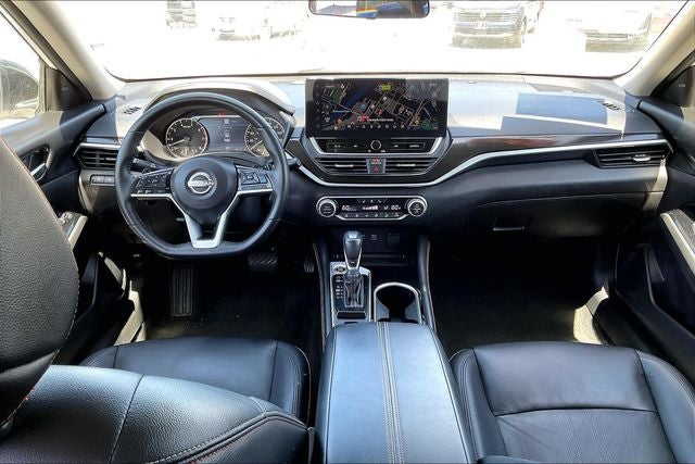 2023 Nissan Altima 2.0 SR