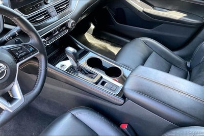 2023 Nissan Altima 2.0 SR