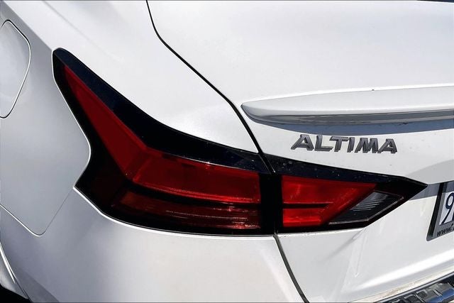 2023 Nissan Altima 2.0 SR