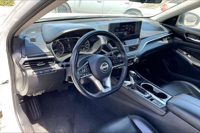 2023 Nissan Altima 2.0 SR