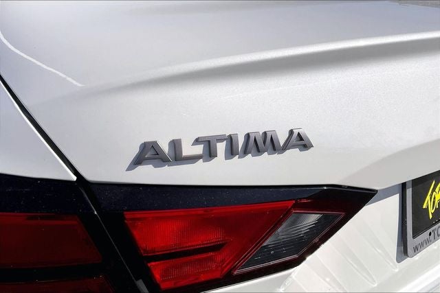 2023 Nissan Altima 2.5 SR