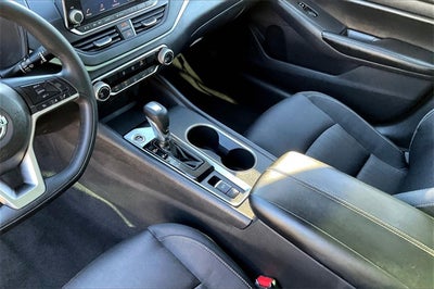 2022 Nissan Altima 2.5 SV