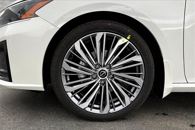 2025 Nissan Altima 2.5 SL