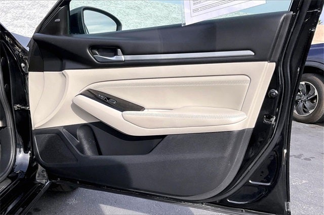 2023 Nissan Altima 2.5 SL