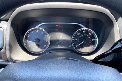 2023 Nissan Titan SV