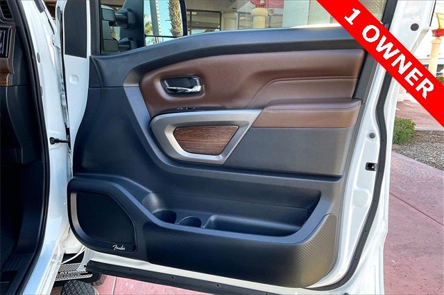 2024 Nissan Titan XD Platinum Reserve PLATINUM RESERVE