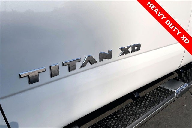 2024 Nissan Titan XD Platinum Reserve PLATINUM RESERVE