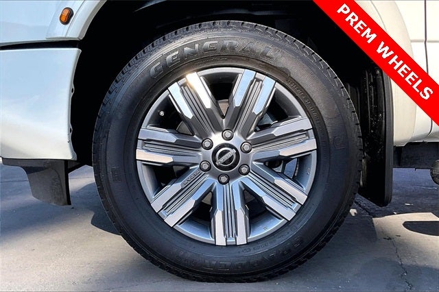 2024 Nissan Titan XD Platinum Reserve PLATINUM RESERVE