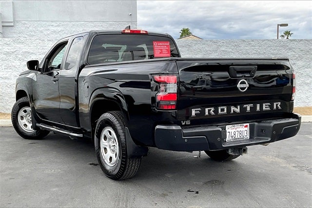 2023 Nissan Frontier S