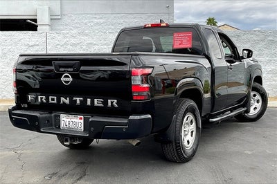2023 Nissan Frontier S