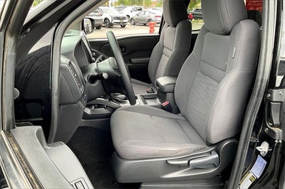 2023 Nissan Frontier S