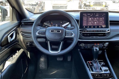 2023 Jeep Compass Trailhawk