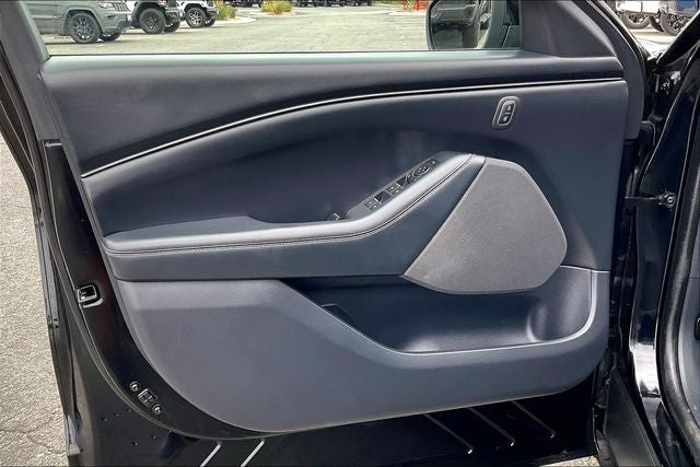 2021 Ford Mustang Mach-E Select