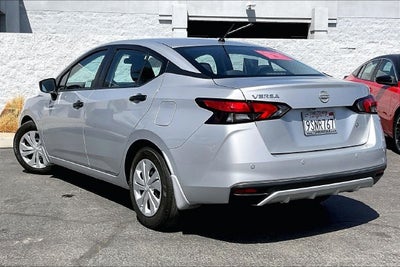 2025 Nissan Versa 1.6 S