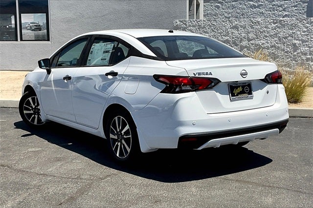 2025 Nissan Versa 1.6 S