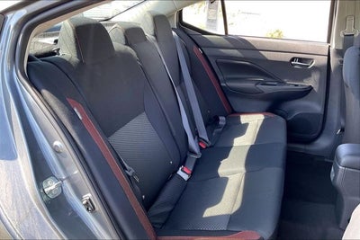 2025 Nissan Versa 1.6 SR