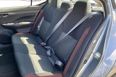 2025 Nissan Versa 1.6 SR