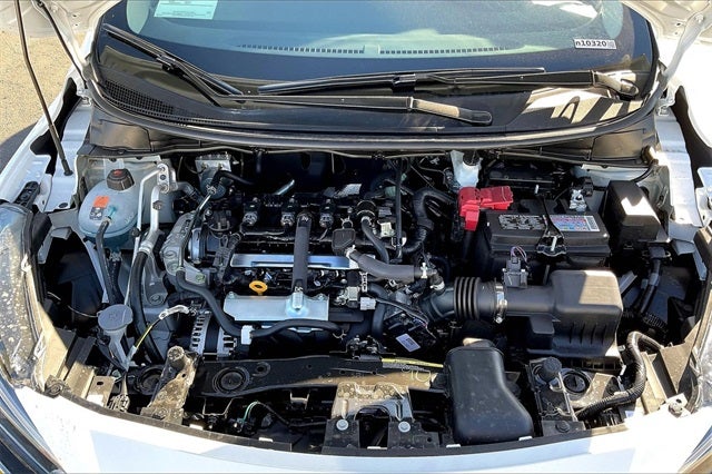 2025 Nissan Versa 1.6 SR