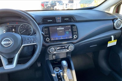 2025 Nissan Versa 1.6 SR