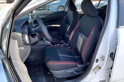 2025 Nissan Versa 1.6 SR