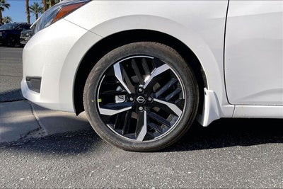 2025 Nissan Versa 1.6 SR