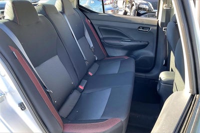 2025 Nissan Versa 1.6 SR