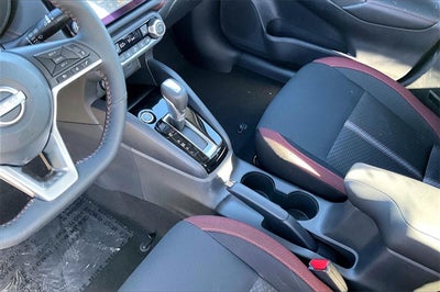 2025 Nissan Versa 1.6 SR