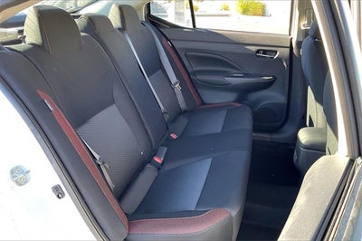 2025 Nissan Versa 1.6 SR