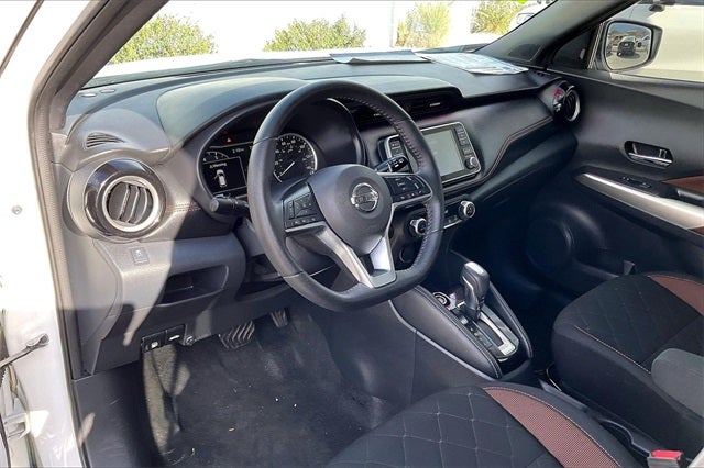 2019 Nissan Kicks SR