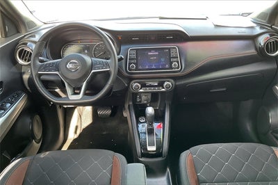 2019 Nissan Kicks SR
