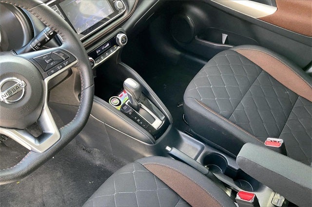 2019 Nissan Kicks SR