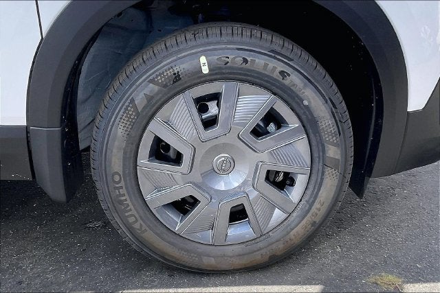 2027 Nissan Kicks S