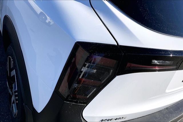 2027 Nissan Kicks SV