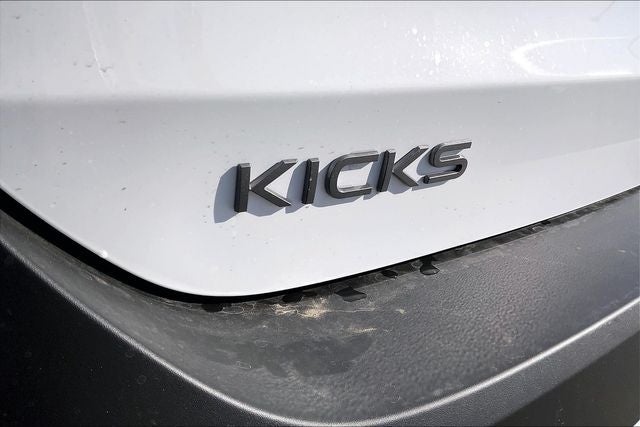 2027 Nissan Kicks SV