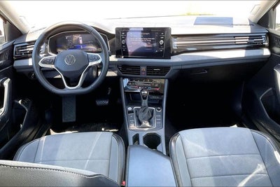 2025 Volkswagen Jetta 1.5T SE