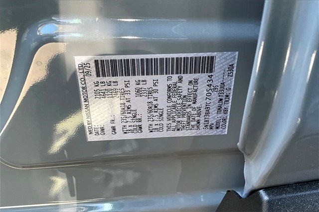 2026 Nissan Rogue SV